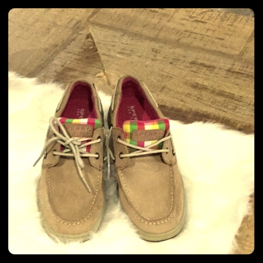 Sperry Top Sider Intrepid Girls Size 5 NWOT